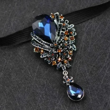 Luxury Bolo Tie with Rhinestone-inpsired Decor - Image 2